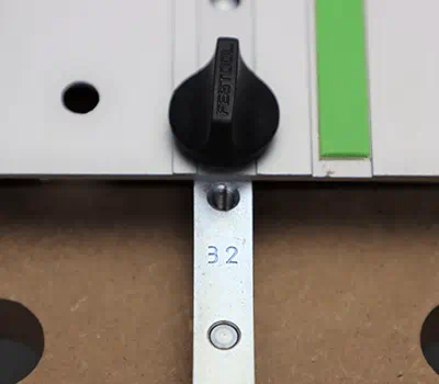 Wiercenie rzędów otworów