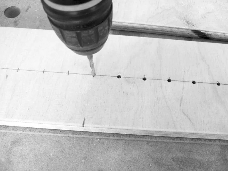 Wiercenie otworów pod śruby z łbem stożkowym M5