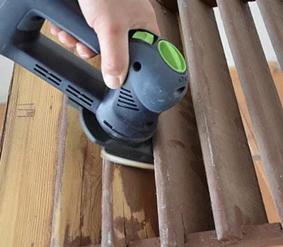 Wykonać szlifowanie lameli aż do osiągnięcia żądanej jakości powierzchni.