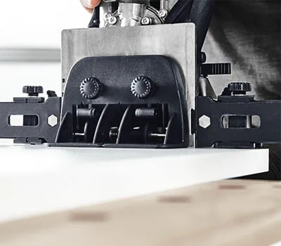 Użycie dodatkowej prowadnicy