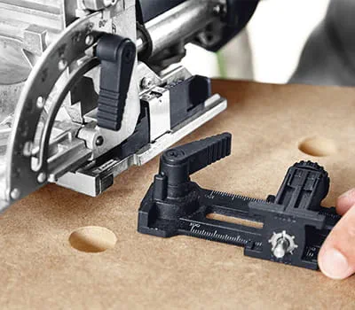 Montaż przykładnicy poprzecznej