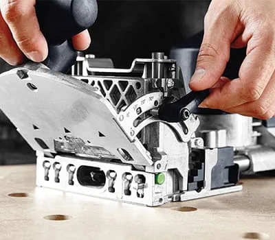 Ustawianie frezarki do połączeń