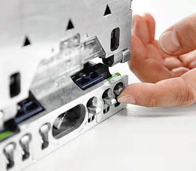 Wybór odstępu między otworami