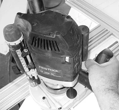 Ustawianie głębokości frezowania