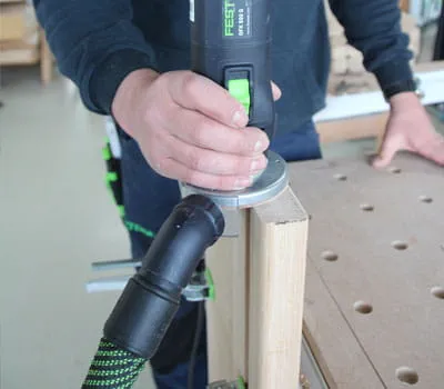 Fazowanie przodów stopni