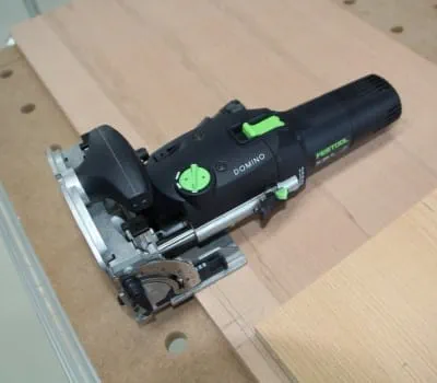 Łączenie elementów korpusu