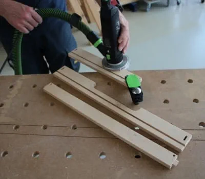 Fazowanie elementów szuflad