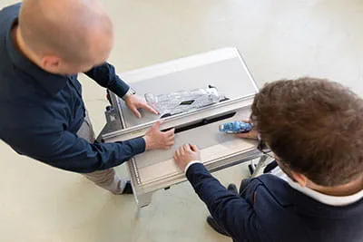 Technologia SawStop w stołowej pilarce tarczowej TKS 80 firmy Festool