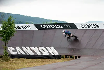 Jan Frodeno podczas Tribattle na ścianie „Canyon Turn”